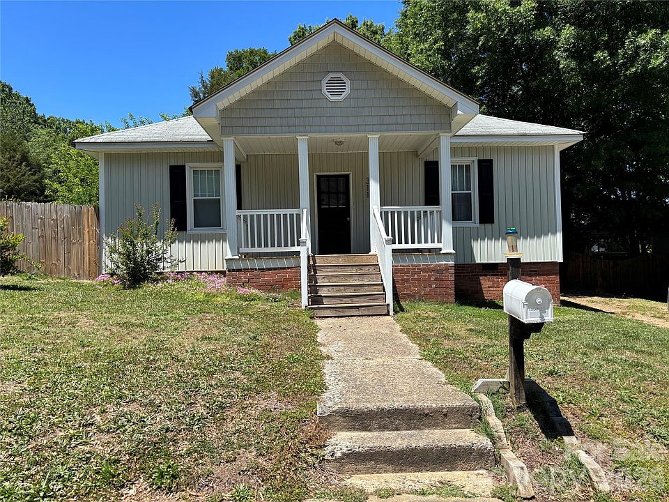 1st image of 311 N Rose Ave