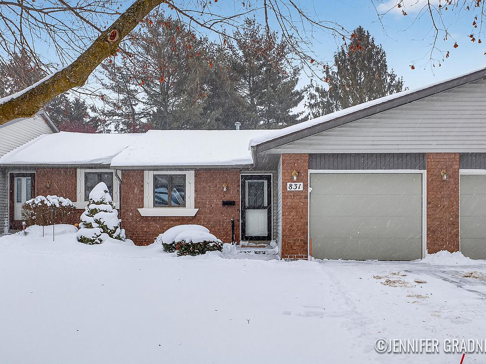 1st image of 831 Creekridge Dr
