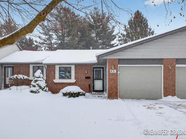 831 Creekridge Dr, Holland, MI 49423