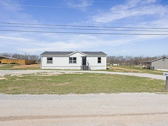 2nd image of 1730 Wildhorse Ln
