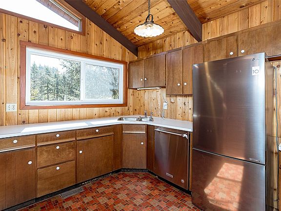 4th image of 4129 Happy Valley Rd