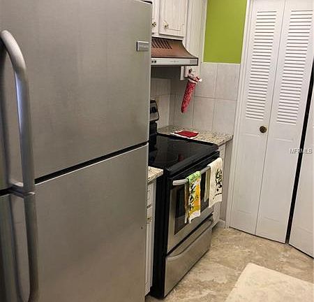 4th image of 1235 S Highland Ave #3308