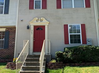 307 Stafford Mews Ln, Stafford, VA 22556