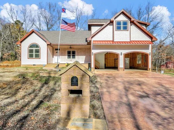 3 E Cherry St, Brownsville, TN 38012