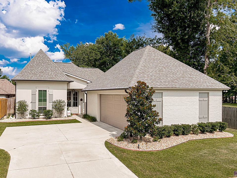 1st image of 6124 Wood Wren Dr