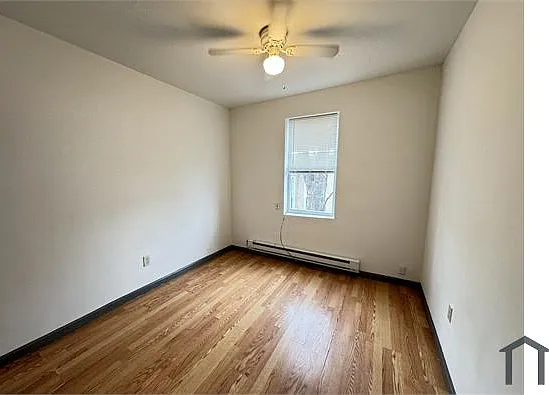 2 bed, 900 sqft, $1,075 — Photo 4