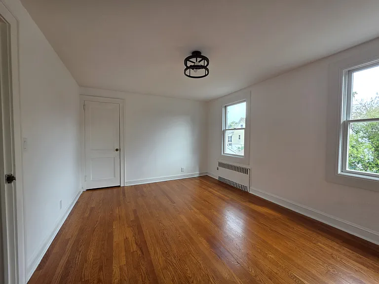 21 Stein Ave #2 — Photo 8