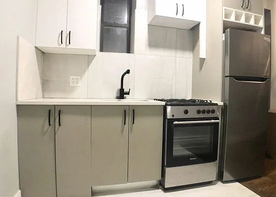 Rented by G2 Realty Group LLC | media 5