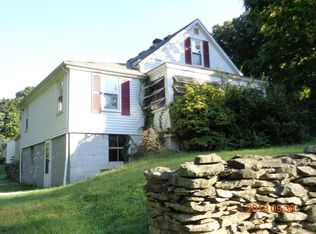 52 Chestnut St, Rehoboth, MA 02769