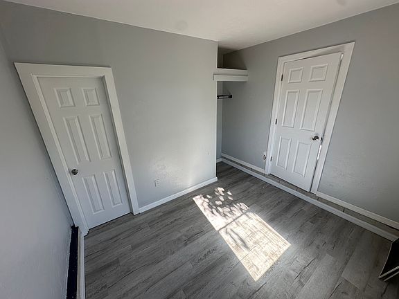 5th image of 1746 21st Ave S #B