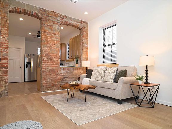 3rd image of 2851 Wisconsin Ave