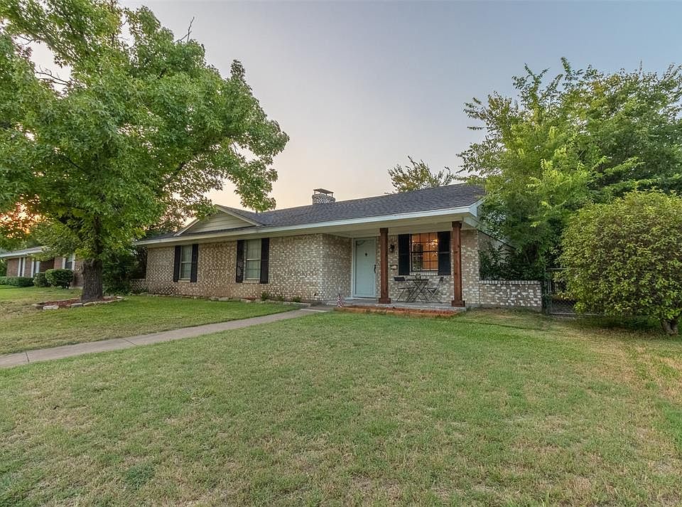 1st image of 2110 Chippendale Dr