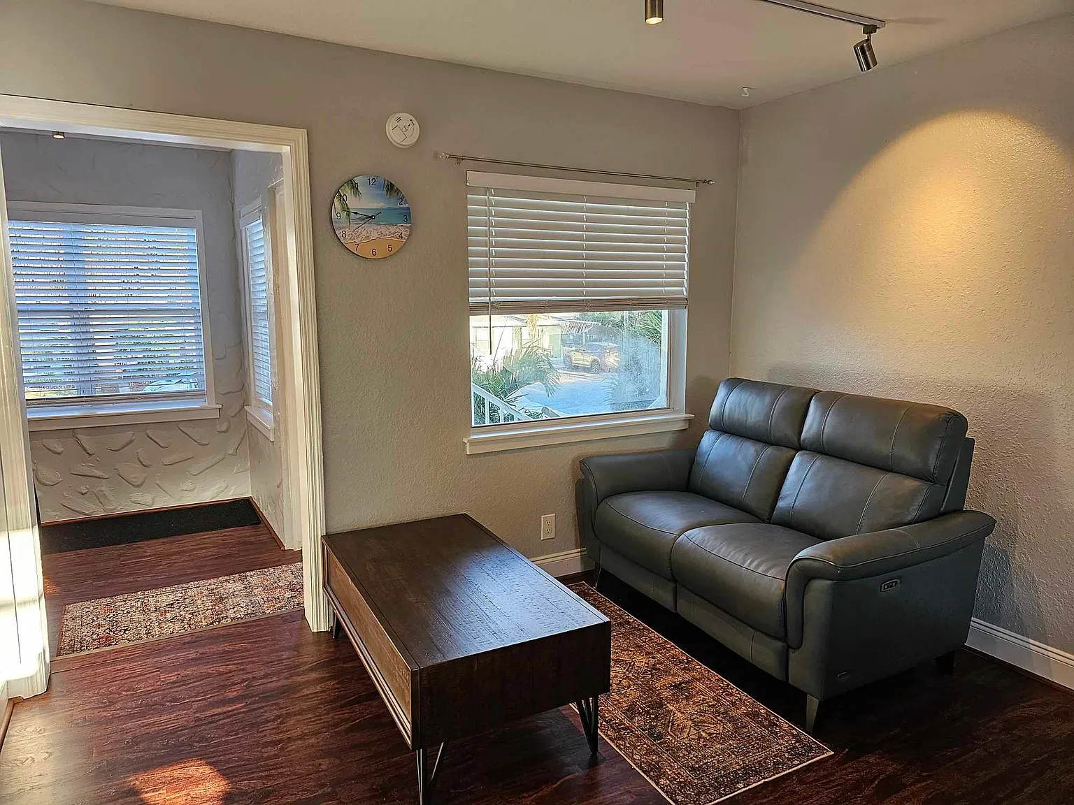 1 bed, 750 sqft, $3,000 — Photo 4
