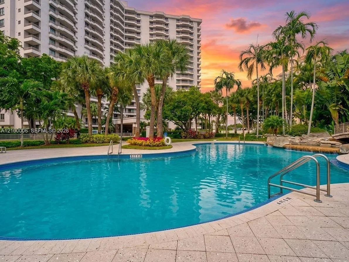 Parc Central Aventura Eas — Photo 1