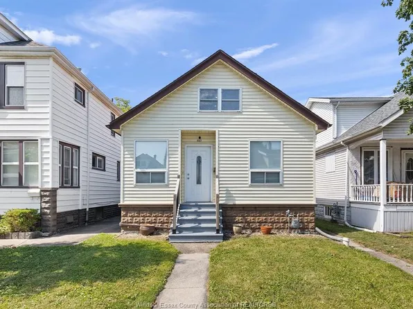 1167 Pierre Ave, Windsor, ON N9A 2L3