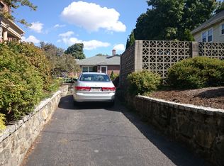 35 Oakland St, Boston, MA 02135