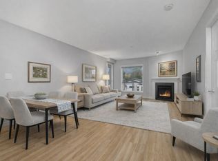 1212 Main St #416, Squamish, BC V8B 0S1