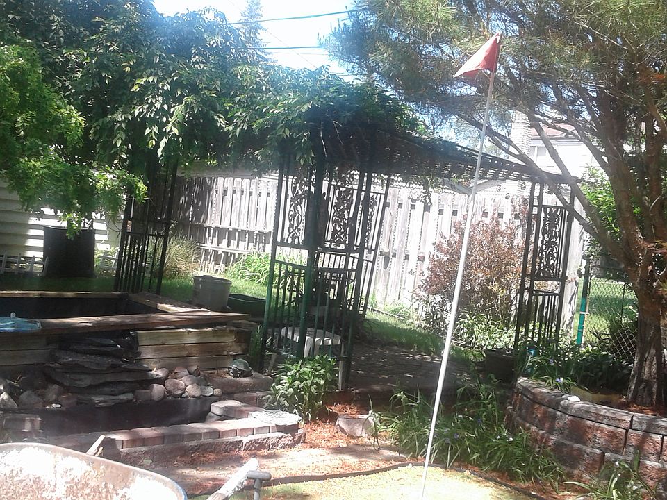 1st image of 15341 Vivian St