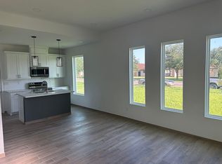 200 S Ridge Ln #2, San Juan, TX 78589