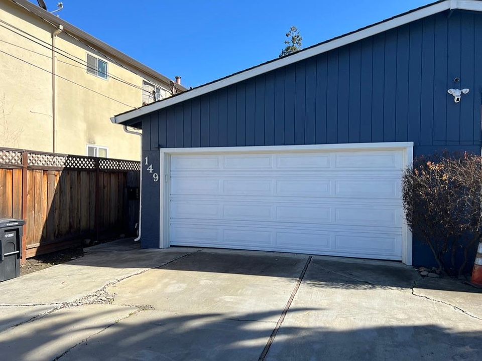 1st image of 149 Redwood Ave