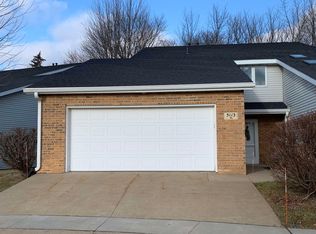 3113 Pasadena Ct UNIT 30, Dubuque, IA 52001