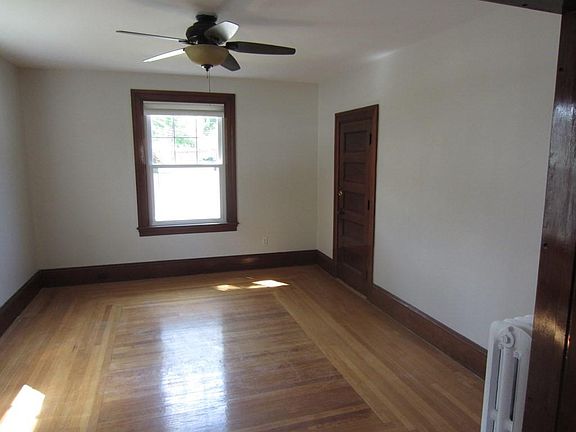 5th image of 19 Prospect Ave #1