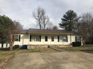 305 Clark St, Franklin, KY 42134