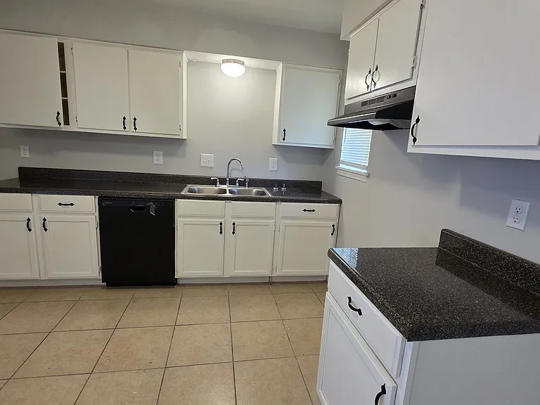 5343 Clinchport Cir — Photo 6