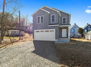 651 McCord Pl, Peekskill, NY 10566