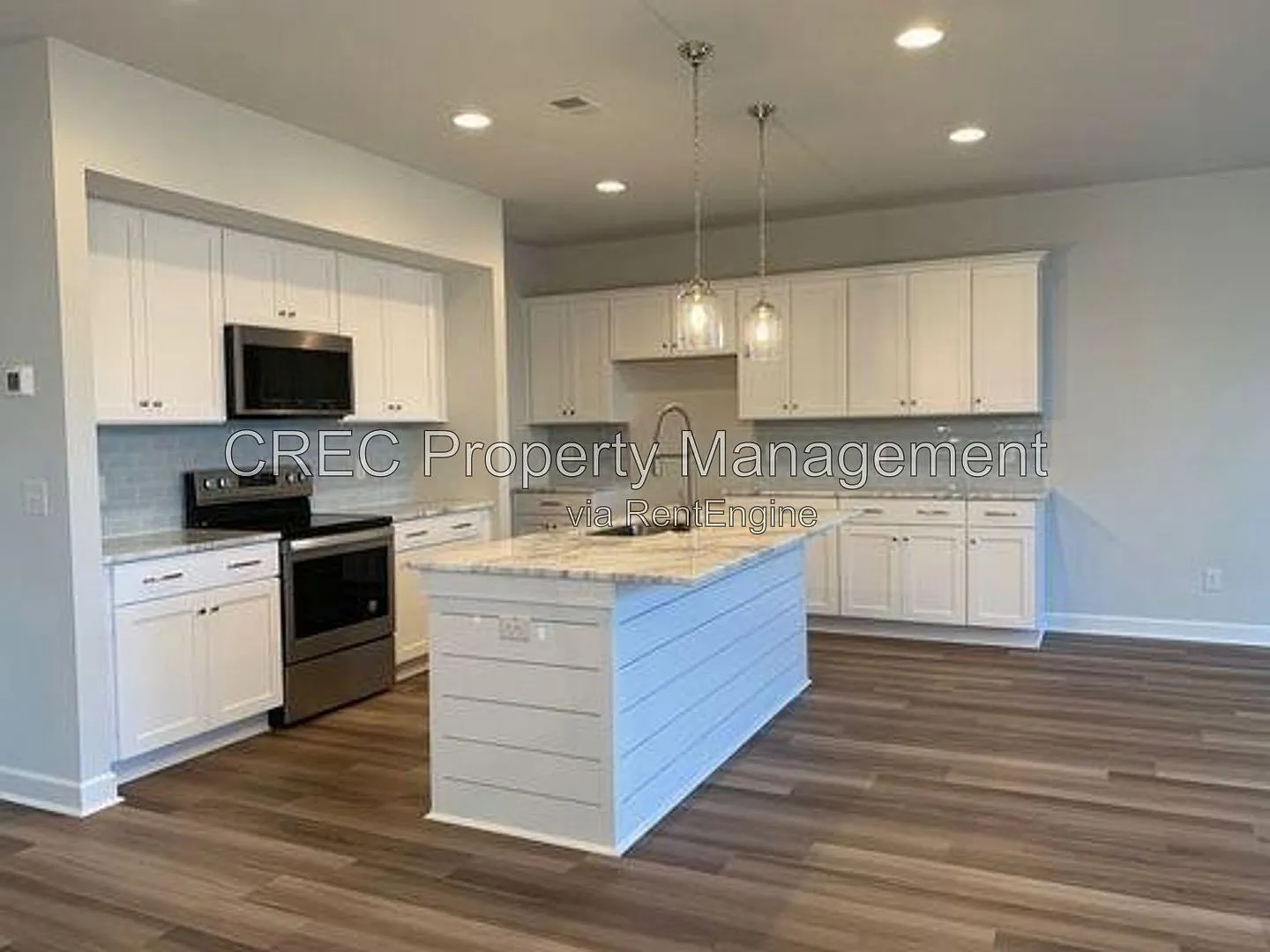 3 bed, 2.5 bath, 2058 sqft, $2,500 — Photo 4