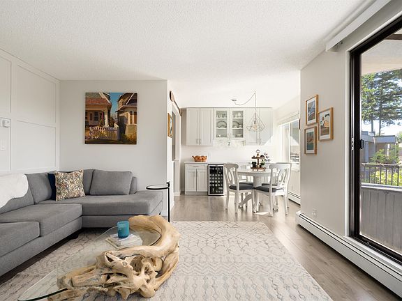 3rd image of 1740 Southmere Cres #309