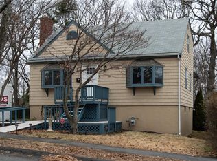 19 Briar Hill Dr, Lynn, MA 01902