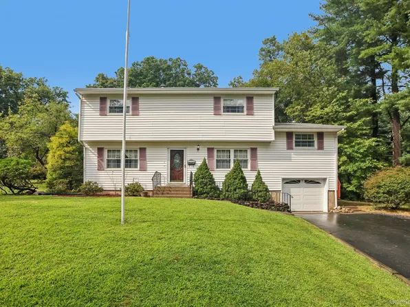 1 Marion Court, New City, NY 10956