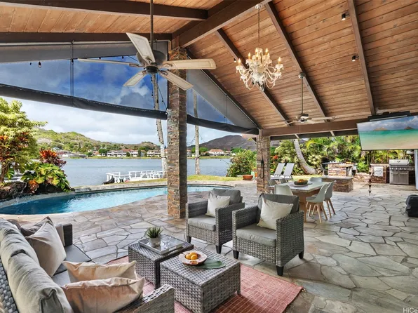 1185 Kahili St, Kailua, HI 96734