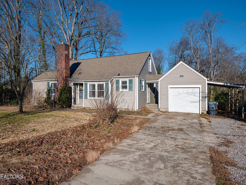 1st image of 313 Colonial Dr