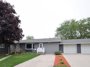 908 Bangor, Bay City, MI 48706