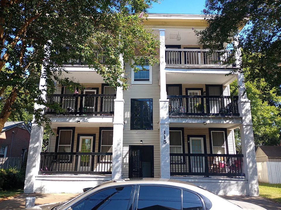 115 Bruce Pl #6