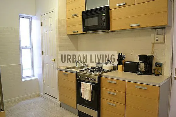 Rented by Urban Living | media 17