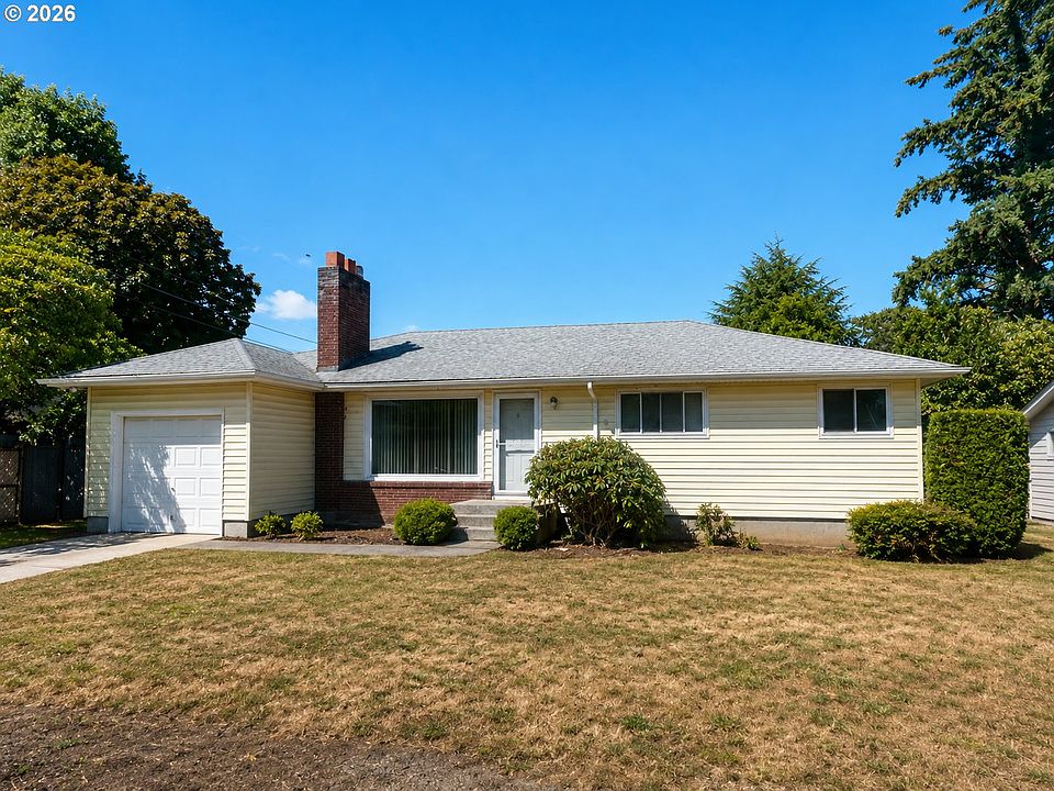 1st image of 3015 SE 143rd Ave