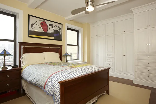 Sold by Stribling | media 1