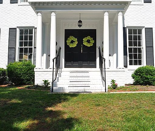 2nd image of 1456 Burns Dr NE