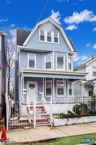 1st image of 346 Sandford Ave