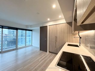 19 Bathurst St #1805, Toronto, ON M5V 0R9