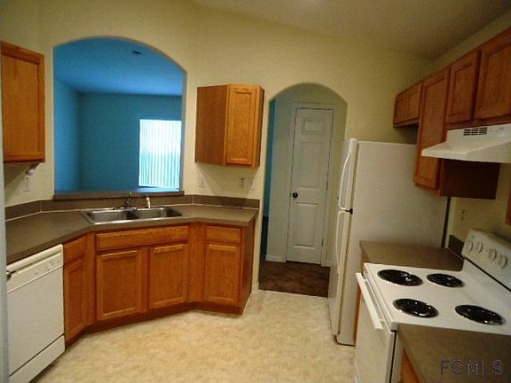 2nd image of 9 Riverview Pl