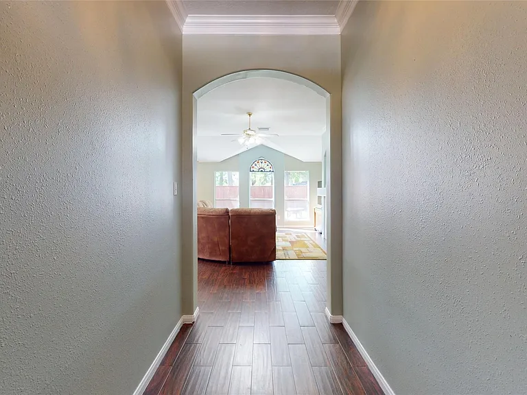 6014 Knollwood Trl — Photo 5