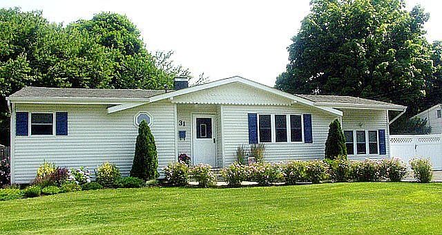 Super 3 BR Ranch in Sayville School District