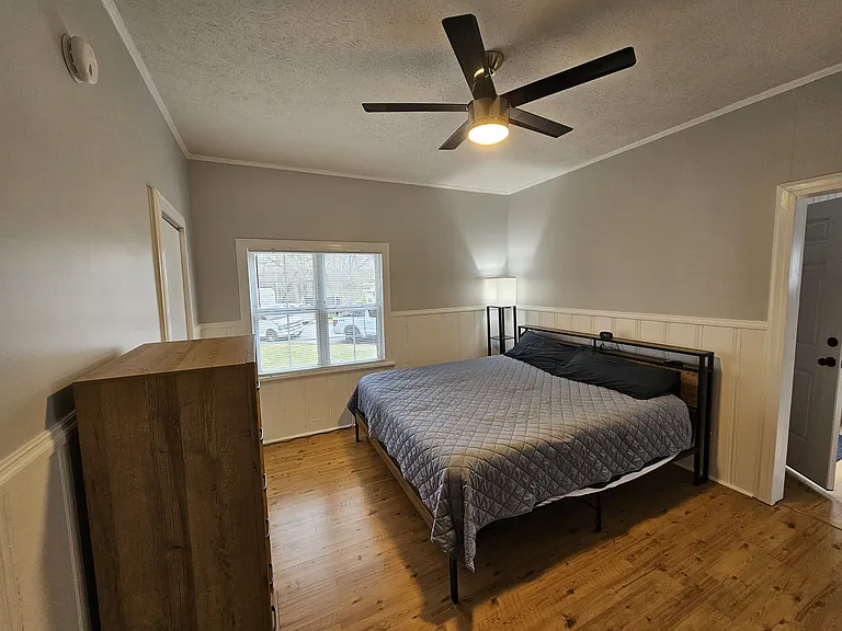 205 Whittle St — Photo 7