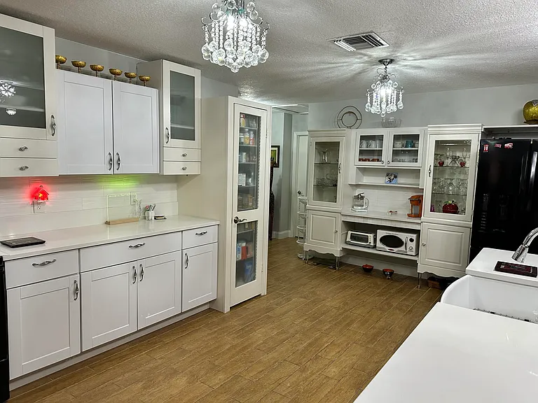 5010 Woodstone Cir N — Photo 27