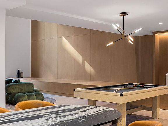 4th image of 208 Delancey St #Penthouse 1
