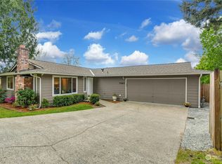 7565 206th Pl NE, Redmond, WA